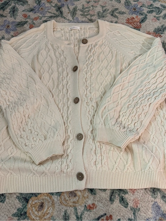 Neuflora Sweaters - Neuflora Hazel cardigan in cream